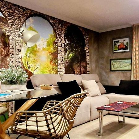 M&J Apartment Gijon Bagian luar foto
